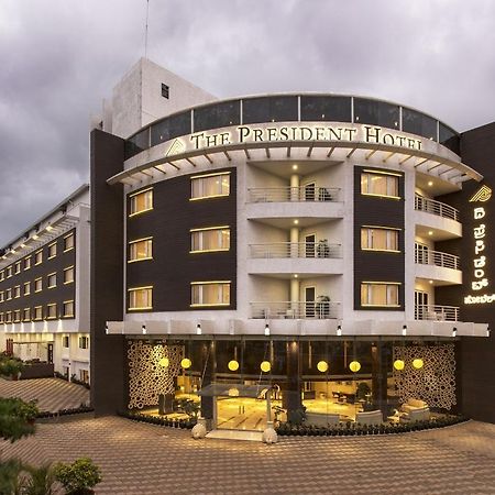 The President Hotel Hubballi-Dharwar Zewnętrze zdjęcie