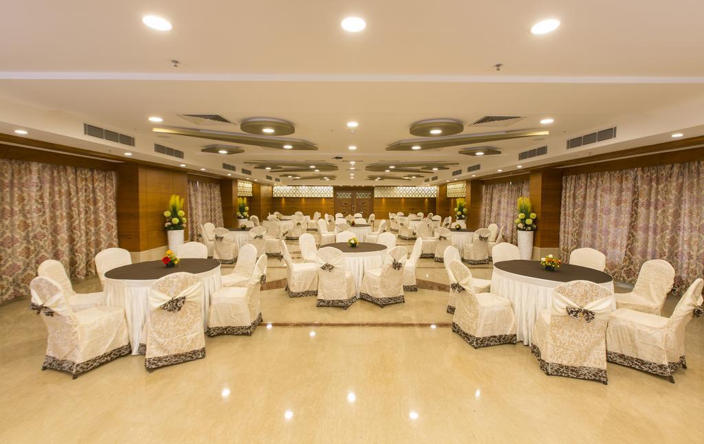 The President Hotel Hubballi-Dharwar Zewnętrze zdjęcie